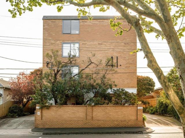 Apartment for sale in Clifton Hill, Melbourne