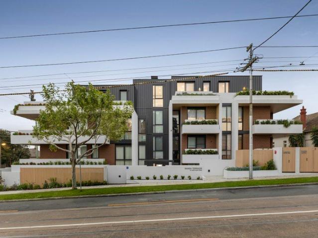 Apartment for sale in Caulfield North, Melbourne