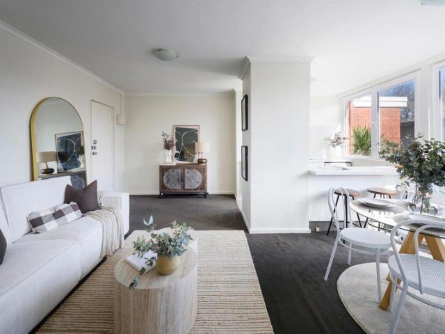 Apartment for sale in Camerons Creek, Victoria
