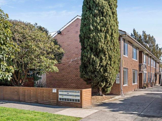 Apartment for sale in Camerons Creek, Victoria