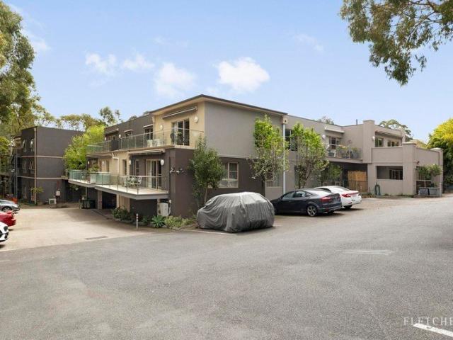 Apartment for sale in Lower Plenty, Melbourne