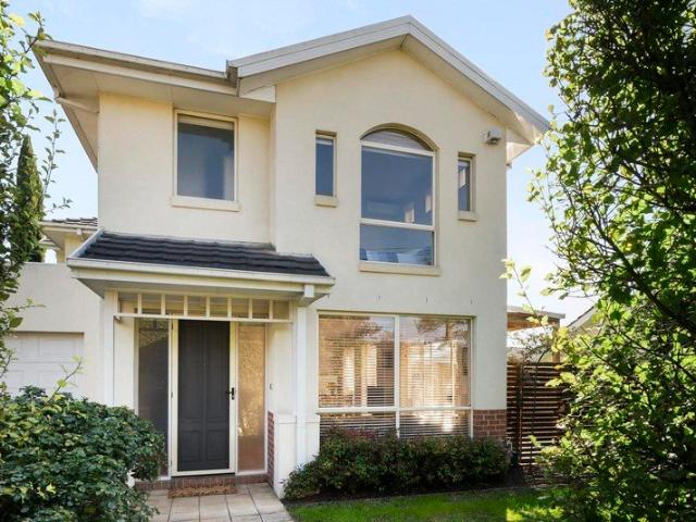 Townhouse for sale in Camerons Creek, Victoria
