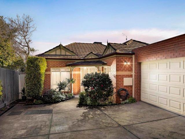 Villa for sale in Camerons Creek, Victoria