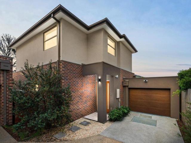 Townhouse for sale in Camerons Creek, Victoria