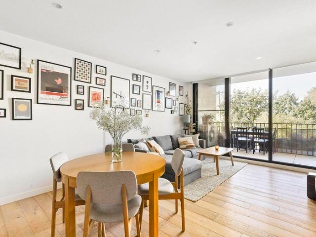 Apartment for sale in Camerons Creek, Victoria