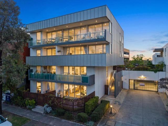 Apartment for sale in WillowPark Estate, Melbourne