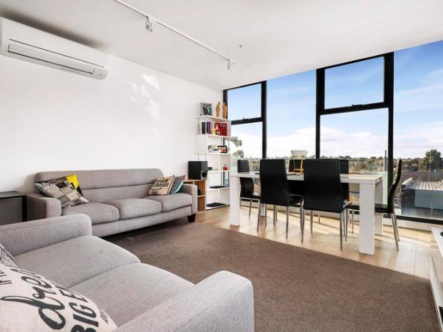 Apartment for sale in Camerons Creek, Victoria