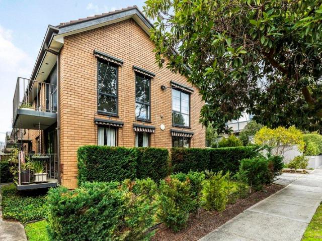 Apartment for sale in Camerons Creek, Victoria