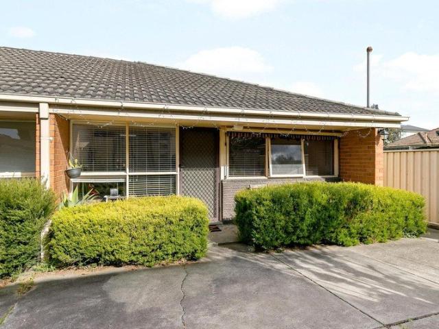Apartment for sale in Camerons Creek, Victoria