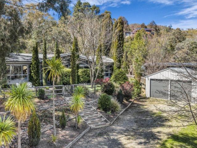 House for sale in Tyrolean, East Jindabyne