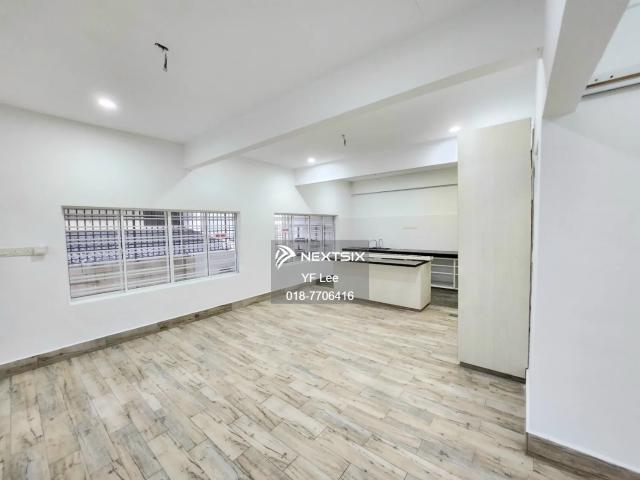 Residential House for sale in Country Heights Damansara, Kuala Lumpur