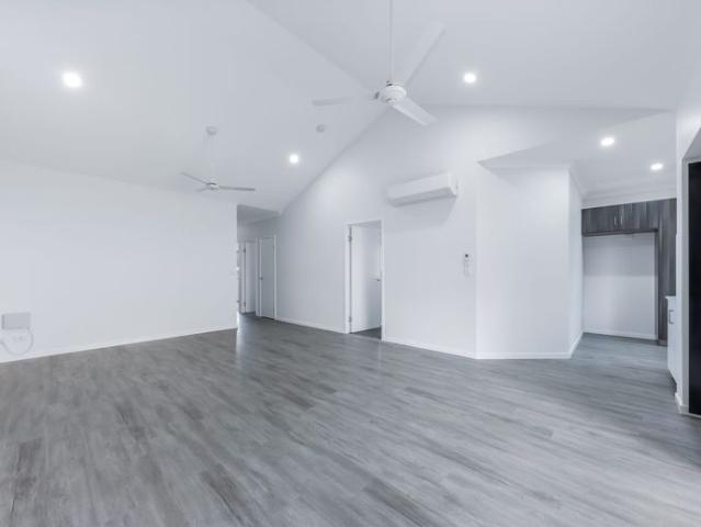 Townhouse for rent in The Grove, Cannonvale