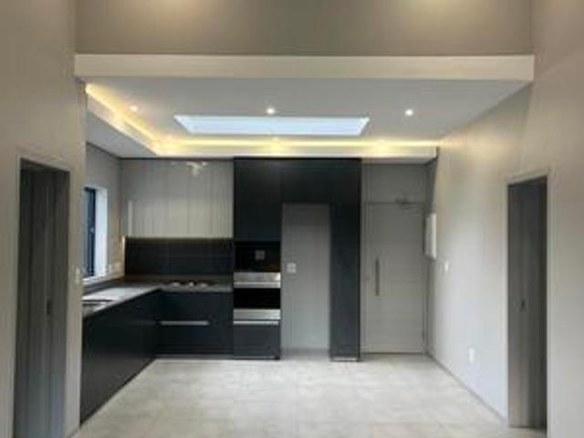 Apartment for sale in Waterkloof, Gauteng