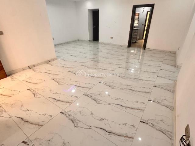 Flat for rent in Eti Osa, Lagos