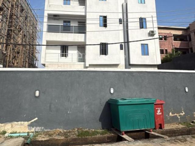 Flat for sale in Eti Osa, Lagos