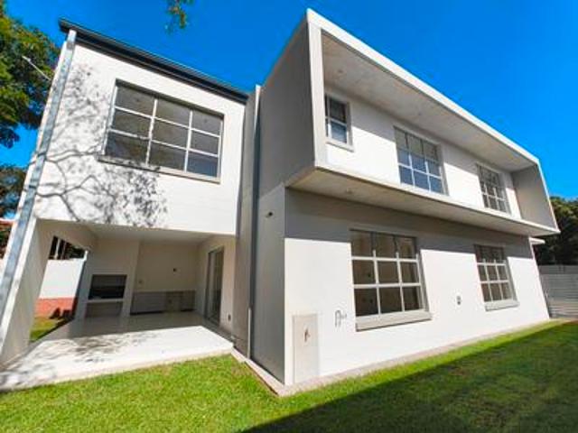 House for rent in Waterkloof, Gauteng