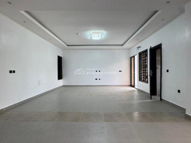 Detached house for sale in Eti Osa, Abuja