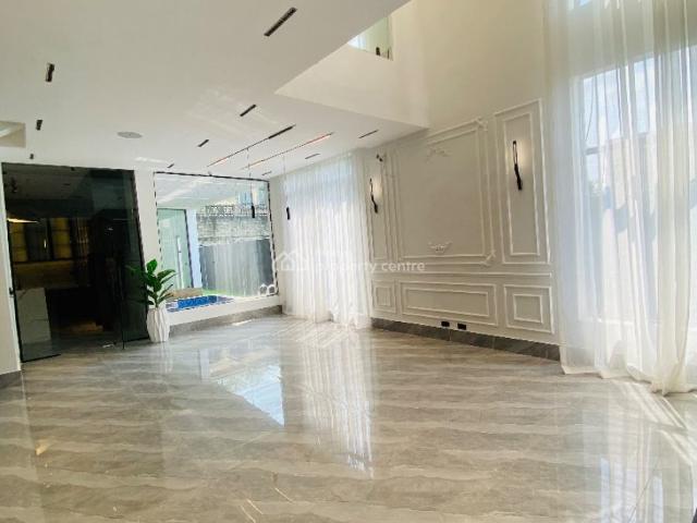 Detached duplex for sale in Eti Osa, Lagos