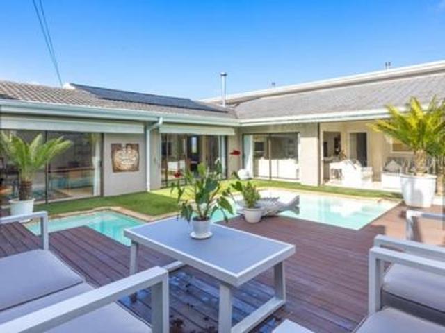 House for sale in Bellville, Western Cape