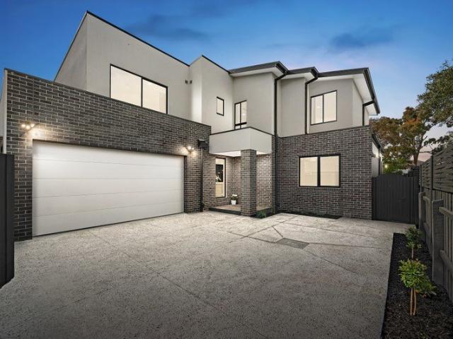 House for sale in Safety Beach, Melbourne