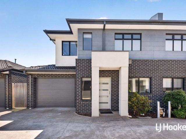Townhouse for sale in Werribee Waters, Melbourne