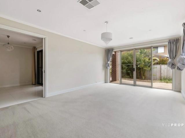 House for rent in Kingsford, Melbourne