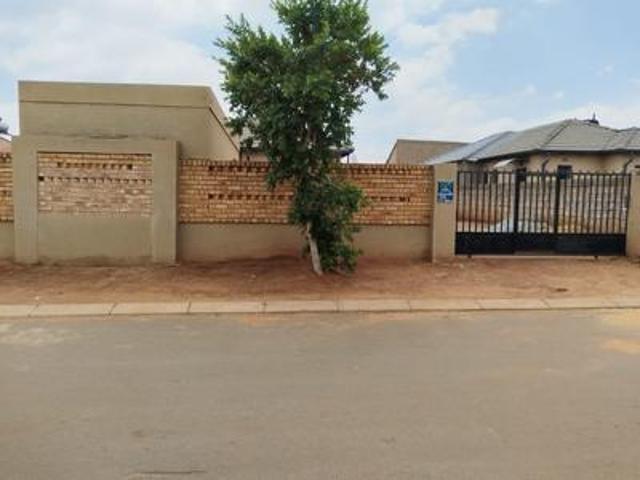House for sale in Soweto, Gauteng