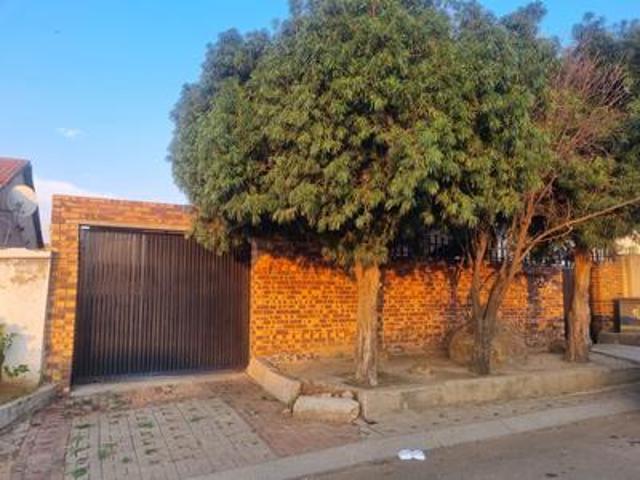 House for sale in Soweto, Gauteng