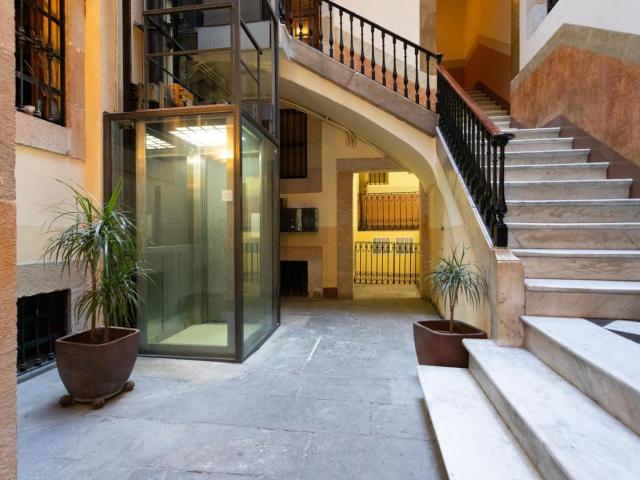 Estudio en alquiler en Ciutat Vella, Barcelona