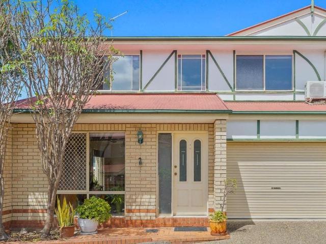 Townhouse for sale in Carina Heights, Greater Brisbane