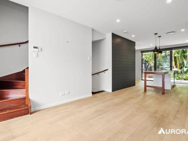 Townhouse for rent in Toombul, Queensland