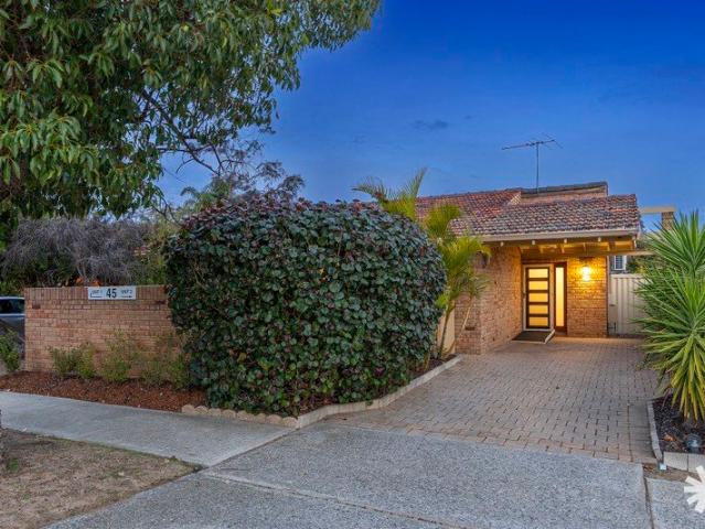 Villa for sale in Como, Western Australia