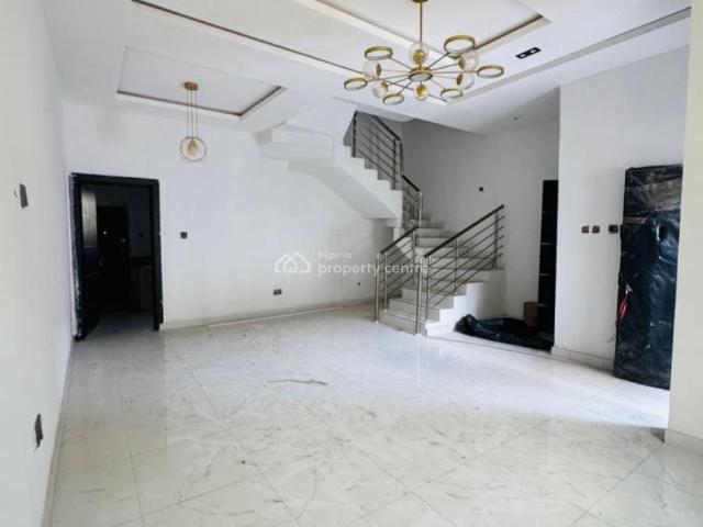 Detached house for sale in Kosofe , Abuja