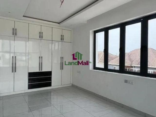 Property for sale in Eti Osa, Abuja