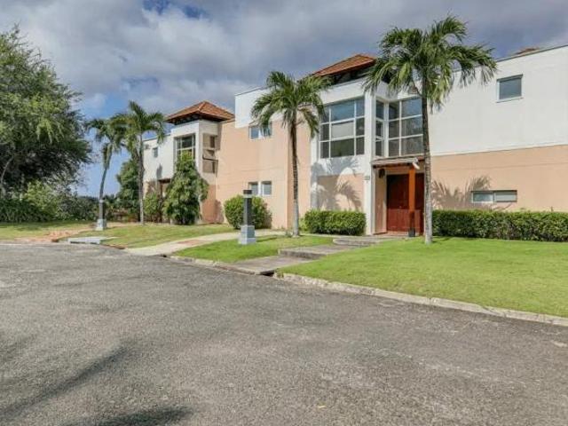 Exquisito Refugio Tropical: ¡Villa en Costa Blanca, Panamá, en Venta!