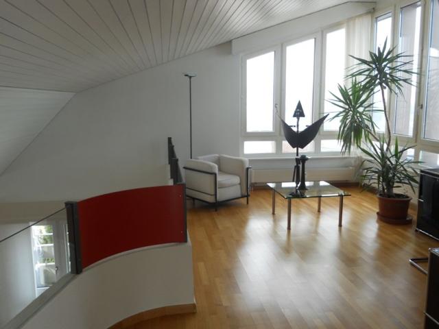 Attikawohnung mieten in Schwarzenbach (SG), St. Gallen
