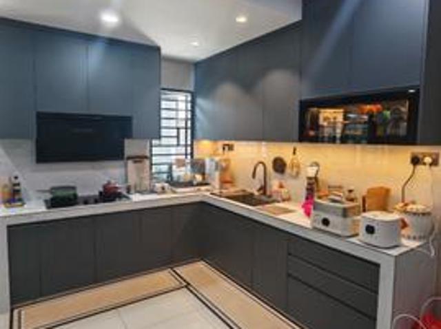 Terraced House for sale in Tanjong Sepat, Selangor
