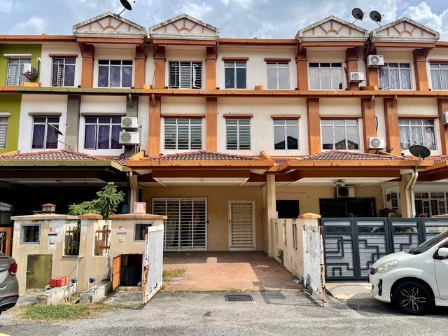 Terraced House for sale in Petaling, Subang Jaya