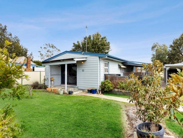 House for sale in Glendaruel, Victoria