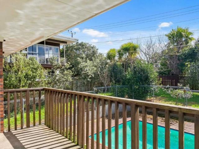 House for rent in Massey, Henderson-Massey
