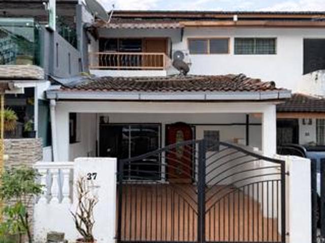 Terraced House for sale in Country Heights Damansara, Kuala Lumpur