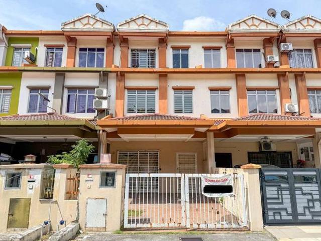 Terraced House for sale in Petaling, Subang Jaya
