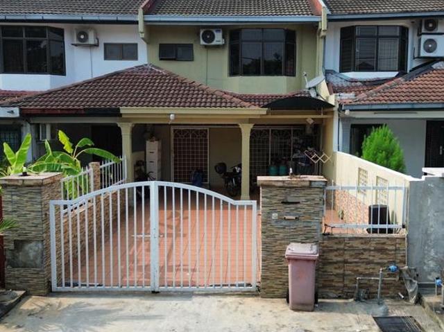 Terraced House for sale in Petaling, Damansara Damai