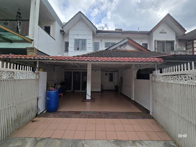 Terraced House for sale in Langat, Selangor