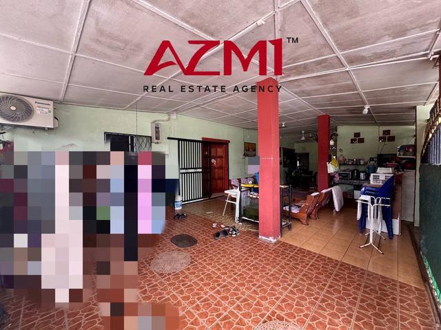 Terraced House for sale in Long Miri, Sarawak