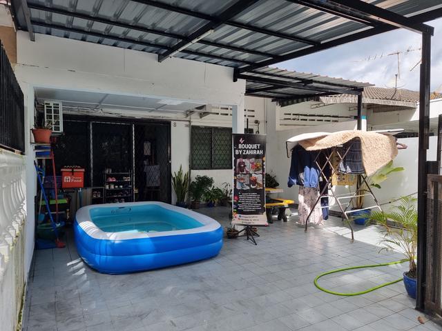 Terraced House for sale in Langat, Selangor