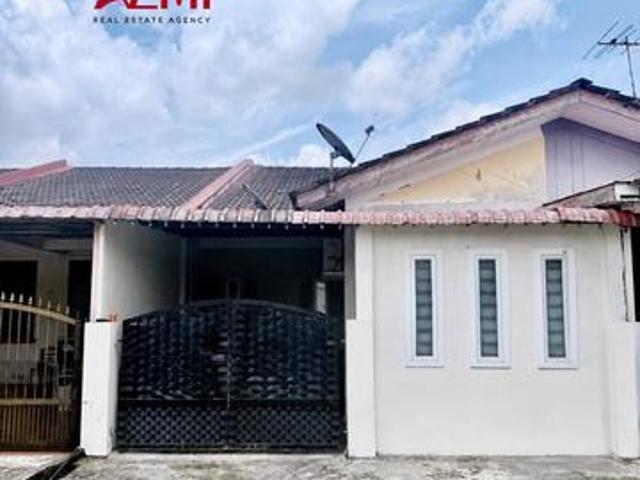 Terraced House for sale in Kuching, Sarawak