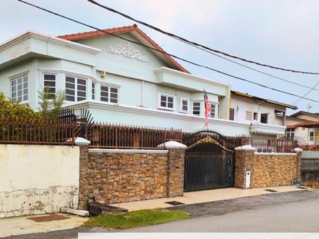 House for sale in Langat, Selangor