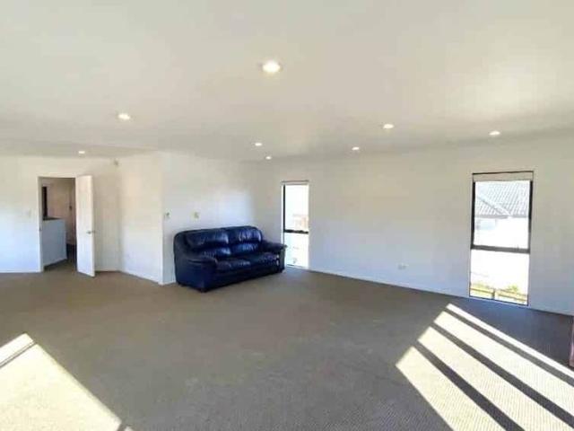 House for rent in Howick, Oroua County