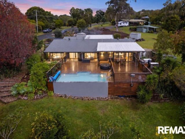 Cottage for sale in Kings Creek, Queensland